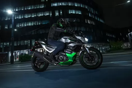 kawasaki-nov23-doublehybridoffer-gallery9.jpg
