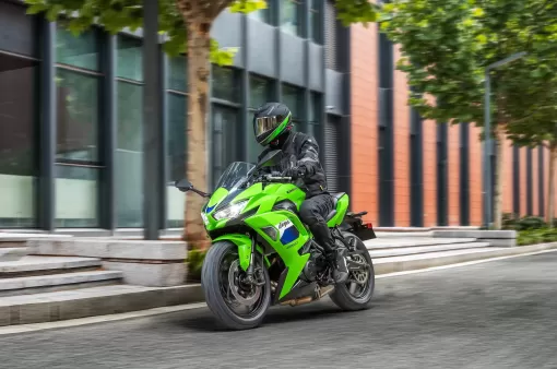 kawasaki-sep26-ninja650updates27-gallery2.jpg