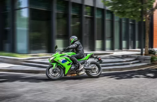kawasaki-sep26-ninja650updates27-gallery6.jpg