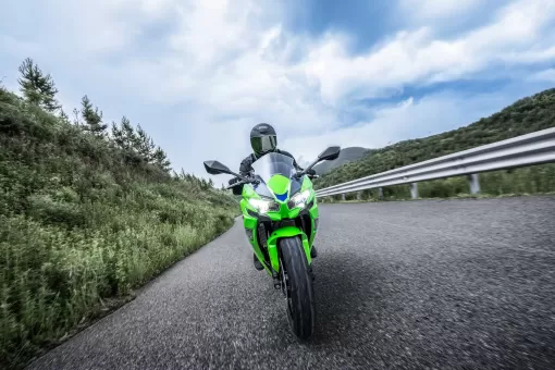 kawasaki-sep26-ninja650updates27-gallery1.jpg