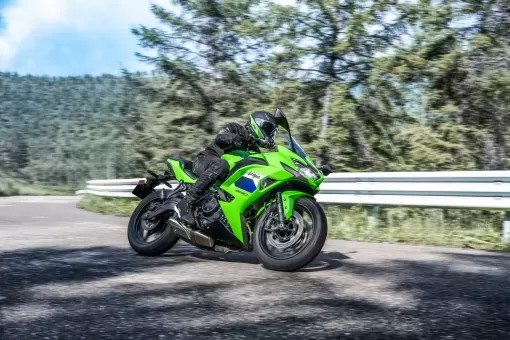 kawasaki-sep26-ninja650updates27-gallery9.jpg